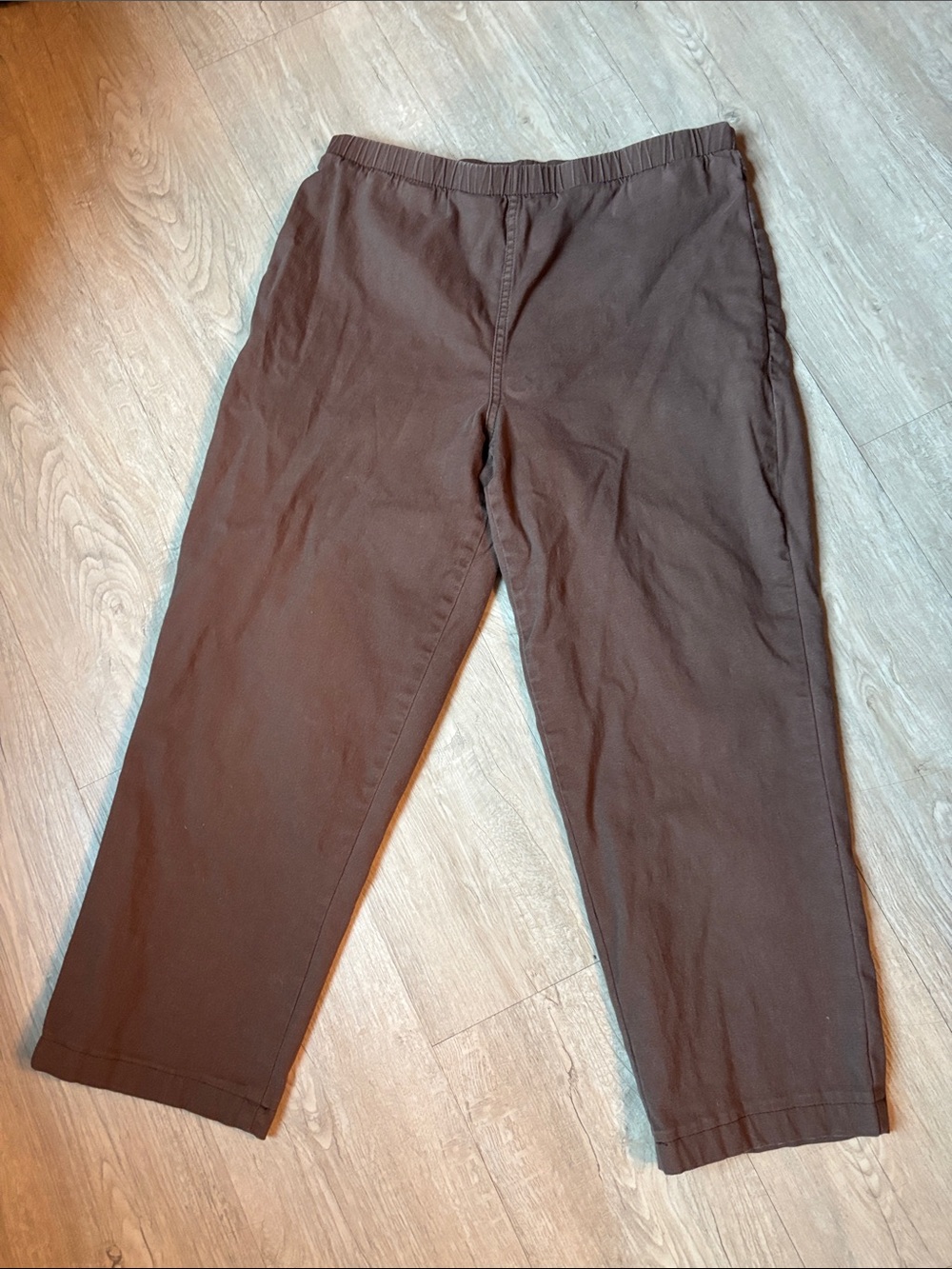 Women's Brown Elastic-Waist Chinos